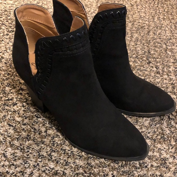 Black booties - Picture 2 of 4